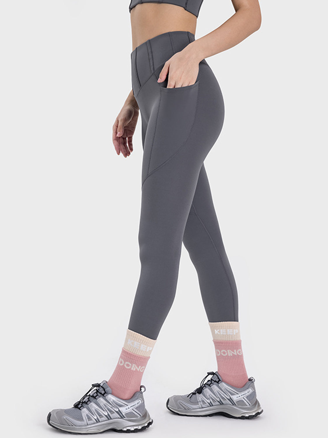 Pocketed High Waist Active Leggings